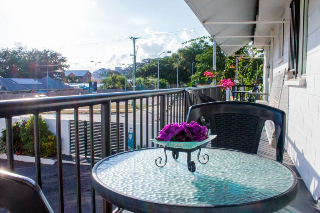 Foreign Exchange Accommodation-Beachside Townsville Exterior photo